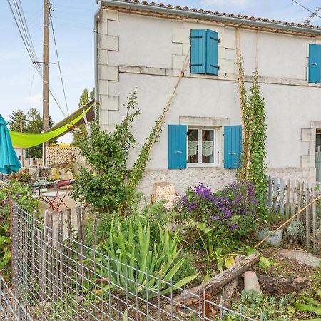 Appartement Accueillant A Mortagne Sur Gironde 45 M² Terrasse المظهر الخارجي الصورة