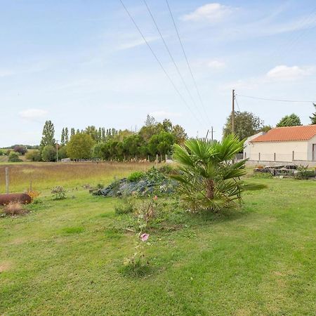 Appartement Accueillant A Mortagne Sur Gironde 45 M² Terrasse المظهر الخارجي الصورة